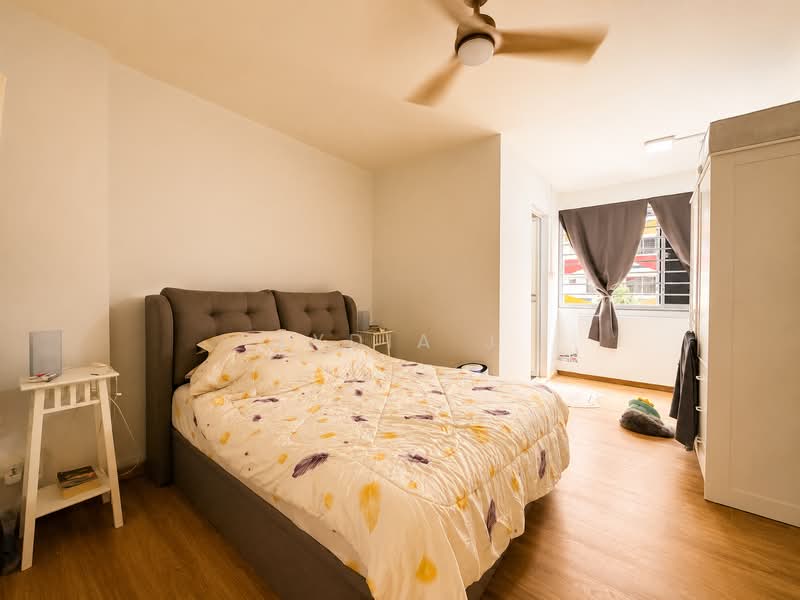 229 Choa Chu Kang Central, 229 Choa Chu Kang Central, 3 Bedrooms, 1,119 sqft, HDB Flat For Sale, by Lydia J, 500209819 - Bedroom - PropertyGuru.com.sg