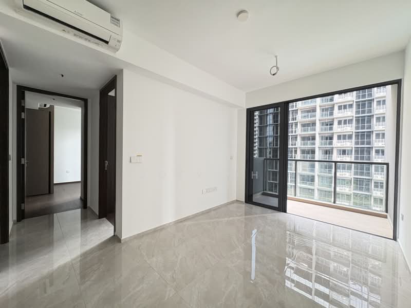Tembusu Grand, 94 Jalan Tembusu, 2 Bedrooms, 743 sqft, Condominium For Rent, by Joey Oh, 500209820 - Living Room - PropertyGuru.com.sg