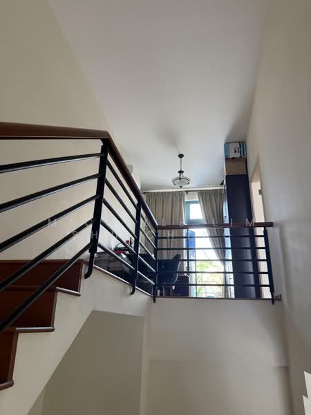 Penthouse duplex 3 bed rooms with Golf course view, Eastwood road, 3 Bedrooms, 2,088 sqft, Condominium For Rent, by Michelle Lim Shu Ching, 500209823 - Interior - PropertyGuru.com.sg