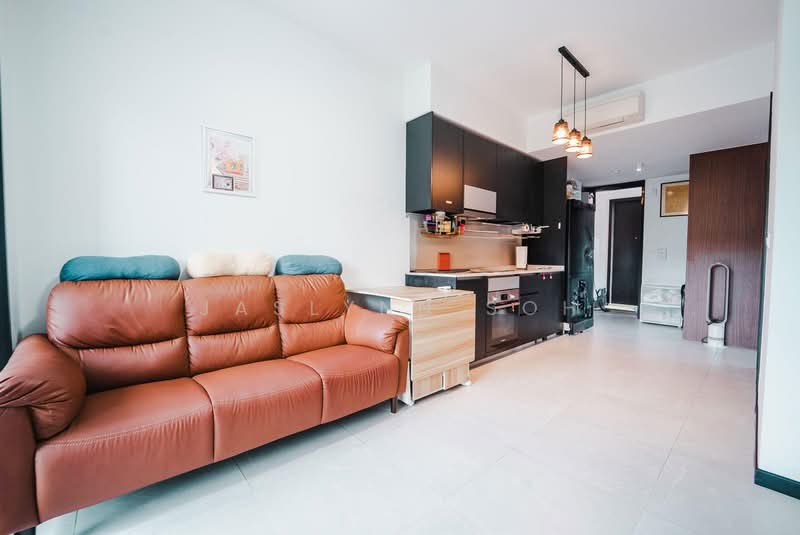Bukit 828, 828 Upper Bukit Timah Road, 2 Bedrooms, 624 sqft, Condominium For Sale, by Jaslynn Soh, 500209829 - Living Room - PropertyGuru.com.sg