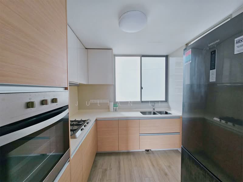 Sea Esta, 22 Pasir Ris Link, 3 Bedrooms, 1,130 sqft, Condominium For Sale, by Julian Li, 500209833 - Kitchen - PropertyGuru.com.sg
