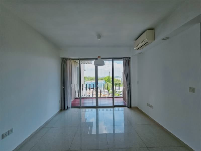 Sea Esta, 22 Pasir Ris Link, 3 Bedrooms, 1,130 sqft, Condominium For Sale, by Julian Li, 500209833 - Living Room - PropertyGuru.com.sg