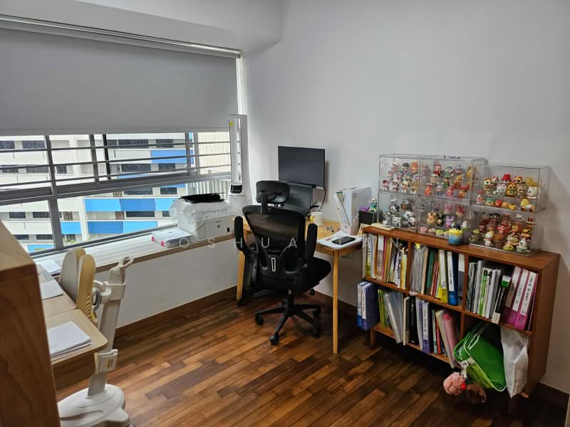 138C Lorong 1A Toa Payoh, 138C Lorong 1A Toa Payoh, 3 Bedrooms, 1,216 sqft, HDB Flat For Sale, by Joshua Tan, 500209850 - Study - PropertyGuru.com.sg