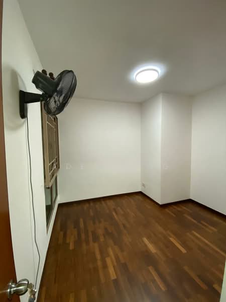 The Rivervale, 7 Rivervale Link, 3 Bedrooms, 1,249 sqft, Condominium For Rent, by Aden Pang, 500209865 - Interior - PropertyGuru.com.sg
