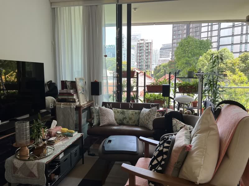 111 Emerald Hill, 111 Emerald Hill, 3 Bedrooms, 2,121 sqft, Condominium For Sale, by Benjamin Chew, 500209871 - Living Room - PropertyGuru.com.sg