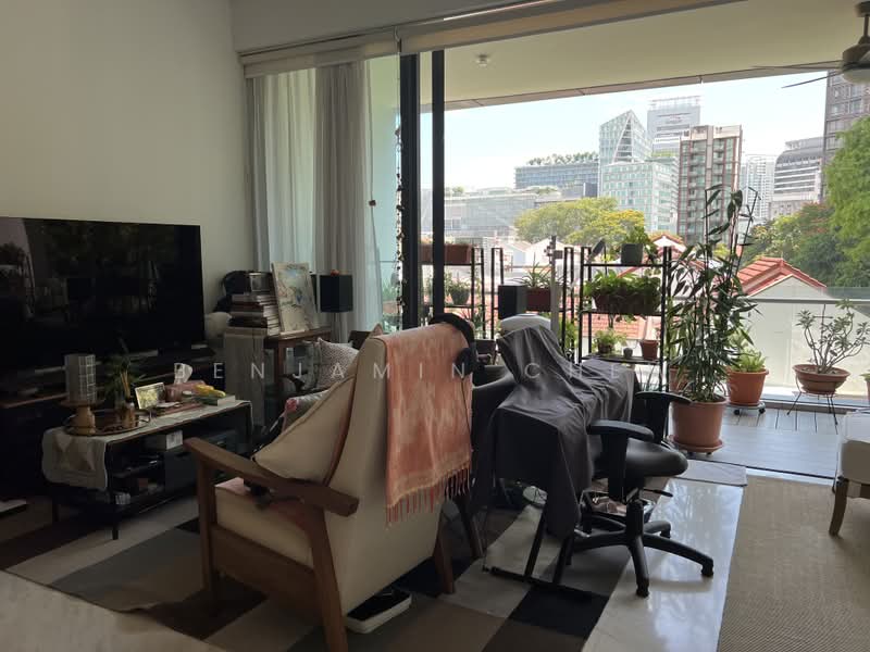 111 Emerald Hill, 111 Emerald Hill, 3 Bedrooms, 2,121 sqft, Condominium For Sale, by Benjamin Chew, 500209871 - Living Room - PropertyGuru.com.sg