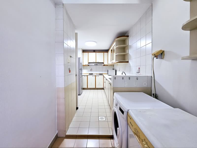 Central Green, 9 Jalan Membina, 1 Bedroom, 807 sqft, Condominium For Sale, by Matthias Guo, 500209872 - Kitchen - PropertyGuru.com.sg