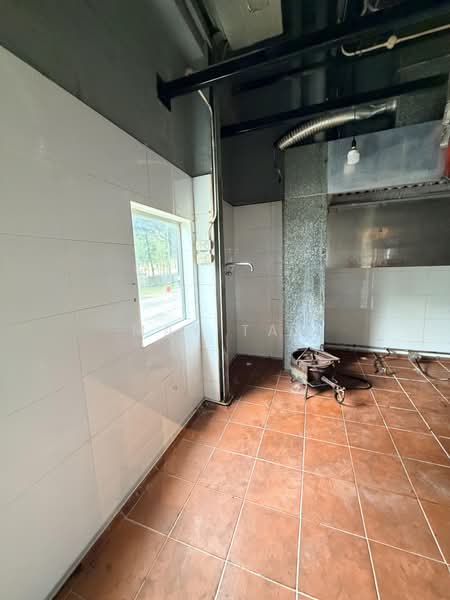 ⭐️⭐️B2 Foot court or coffee shop space⭐️ 9371_1253, , 194 sqft, Factory / Workshop (B2) For Rent, by May Tan, 500209883 - Kitchen - CommercialGuru.com.sg