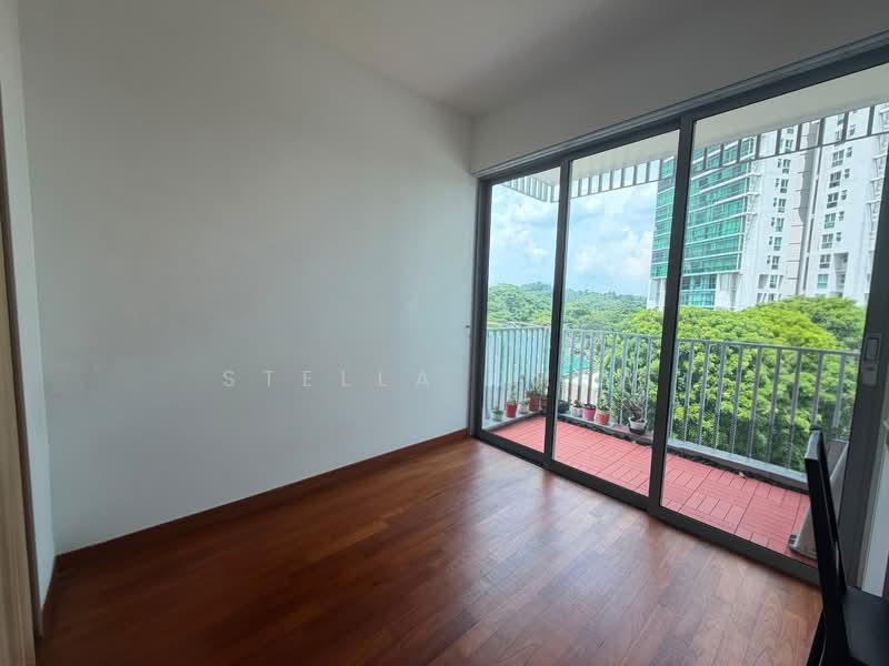 Natura @ Hillview, 18 Hillview Terrace, 2 Bedrooms, 538 sqft, Condominium For Sale, by Stella Chew, 500209886 - Master Bedroom - PropertyGuru.com.sg