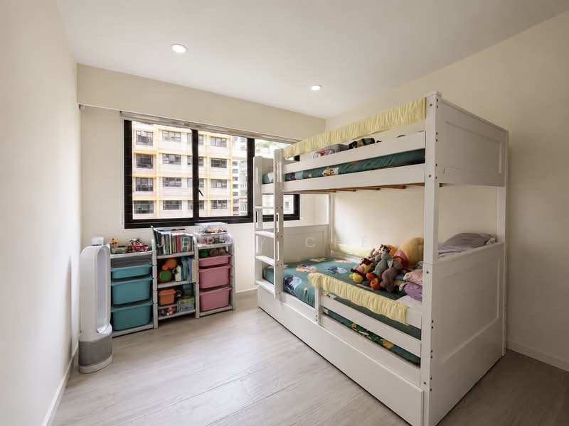 464A Bukit Batok West Avenue 8, 464A Bukit Batok West Avenue 8, 3 Bedrooms, 1,216 sqft, HDB Flat For Sale, by Jerry Chen, 500209887 - Bedroom - PropertyGuru.com.sg