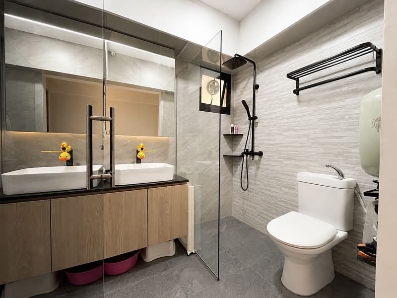 464A Bukit Batok West Avenue 8, 464A Bukit Batok West Avenue 8, 3 Bedrooms, 1,216 sqft, HDB Flat For Sale, by Jerry Chen, 500209887 - Bathroom - PropertyGuru.com.sg