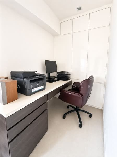 Minbu Court, 54 Minbu Road, Room Rental, 180 sqft, Condominium For Rent, by Winfred Quek, 500209890 - Study - PropertyGuru.com.sg
