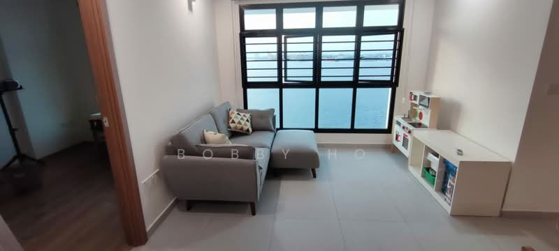 420B Northshore Drive, 420B Northshore Drive, 3 Bedrooms, 1,012 sqft, HDB Flat For Sale, by Bobby Ho, 500209897 - Living Room - PropertyGuru.com.sg