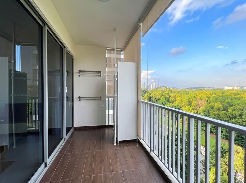 Seastrand, 1 Pasir Ris Link, 3 Bedrooms, 1,109 sqft, Condominium For Rent, by Hailey Ewe, 500209904 - Balcony - PropertyGuru.com.sg