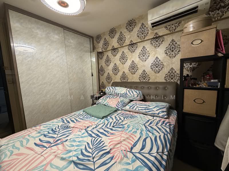 463 Jurong West Street 41, 463 Jurong West Street 41, 2 Bedrooms, 720 sqft, HDB Flat For Sale, by Ahmad Ibrahim, 500209911 - Bedroom - PropertyGuru.com.sg
