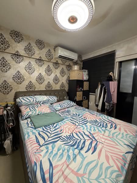 463 Jurong West Street 41, 463 Jurong West Street 41, 2 Bedrooms, 720 sqft, HDB Flat For Sale, by Ahmad Ibrahim, 500209911 - Bedroom - PropertyGuru.com.sg