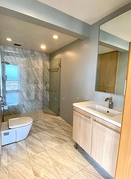 The Sail @ Marina Bay, 6 Marina Boulevard, 3 Bedrooms, 1,313 sqft, Condominium For Sale, by Holly Yan, 500209915 - Bathroom - PropertyGuru.com.sg
