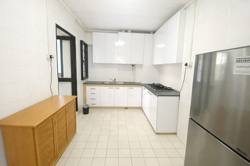 540 Jelapang Road, 540 Jelapang Road, 3 Bedrooms, 1,292 sqft, HDB Flat For Sale, by Bob Hum, 500209917 - Kitchen - PropertyGuru.com.sg