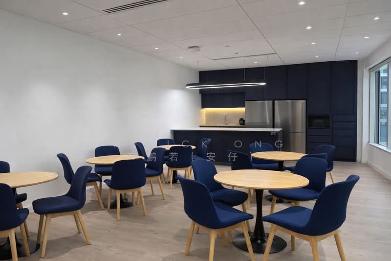 Manulife Tower, 8 Cross Street - Above Telok Ayer MRT, 4,123 sqft, Office For Rent, by Patrick Ong 王鹏若(安仔), 500209924 - Kitchen - CommercialGuru.com.sg
