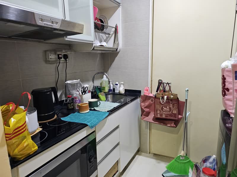 Parc Rosewood, 71 Rosewood Drive, 3 Bedrooms, 829 sqft, Condominium For Sale, by David Boon, 500209949 - Kitchen - PropertyGuru.com.sg