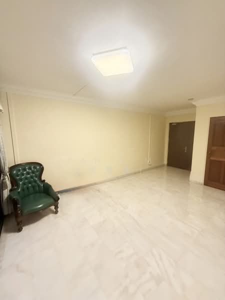 512 Serangoon North Avenue 4, 512 Serangoon North Avenue 4, 3 Bedrooms, 1,292 sqft, HDB Flat For Sale, by Zan Sim (沈瓒延), 500209953 - Living Room - PropertyGuru.com.sg