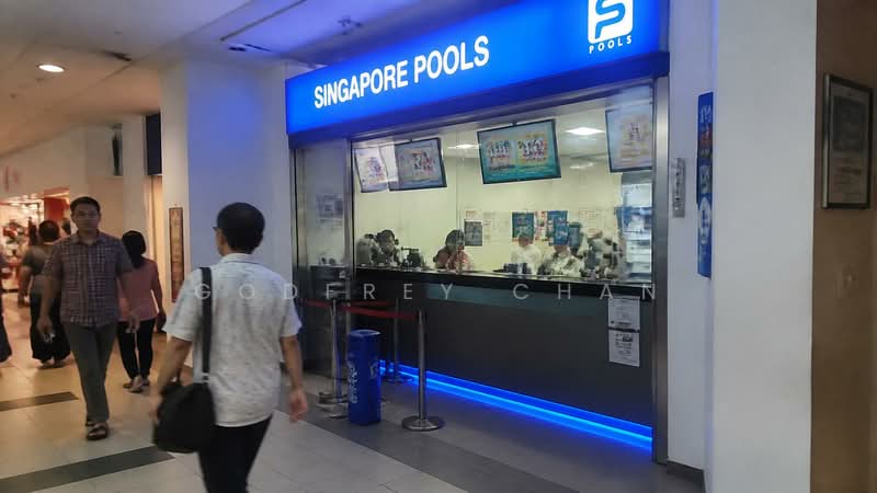 226A Ang Mo Kio Ave 1 - Singapore Pools 新加坡博彩公司, Ang Mo Kio Avenue 1, 1,496 sqft, Shop / Shophouse For Sale, by Godfrey Chan, 500209969 - Exterior - CommercialGuru.com.sg