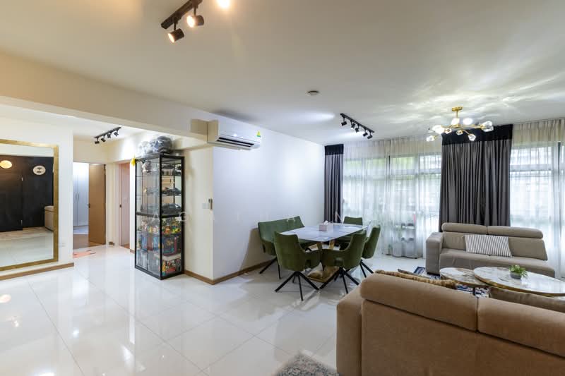 622A Tampines Avenue 12, 622A Tampines Avenue 12, 3 Bedrooms, 1,216 sqft, HDB Flat For Sale, by Agatha Neo, 500209978 - Living Room - PropertyGuru.com.sg