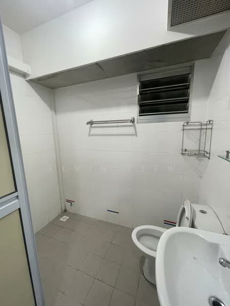 209B Punggol Place, 209B Punggol Place, Room Rental, 150 sqft, HDB Flat For Rent, by Elvin Tjew, 500209979 - Bathroom - PropertyGuru.com.sg