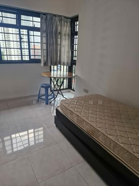 145 Lorong 2 Toa Payoh, 145 Lorong 2 Toa Payoh, Room Rental, 140 sqft, HDB Flat For Rent, by Rose Ting, 500209986 - Bedroom - PropertyGuru.com.sg