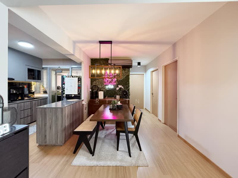355A Anchorvale Lane, 355A Anchorvale Lane, 3 Bedrooms, 1,001 sqft, HDB Flat For Sale, by Farihin ., 500209990 - Dining Area - PropertyGuru.com.sg