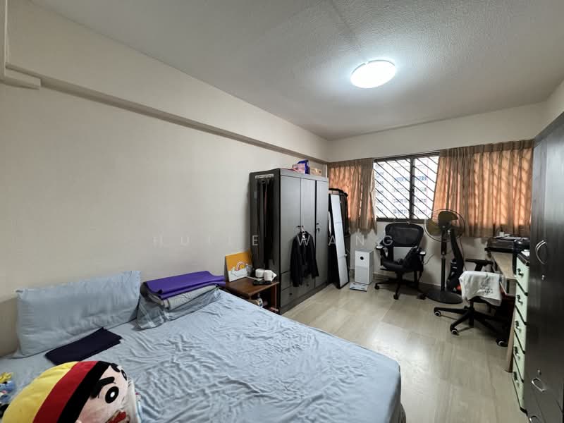 655 Hougang Avenue 8, 655 Hougang Avenue 8, 3 Bedrooms, 1,292 sqft, HDB Flat For Sale, by Huile Wang, 500210002 - Bedroom - PropertyGuru.com.sg