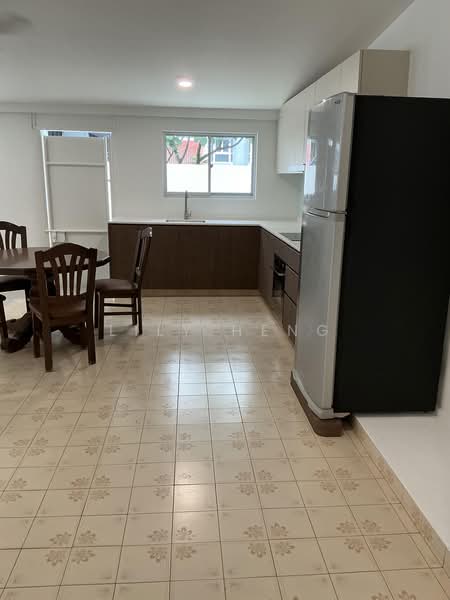 Kovan road, Kovan road, 3 Bedrooms, 2,450 sqft, Terraced House For Rent, by Lily Heng, 500210016 - Kitchen - PropertyGuru.com.sg