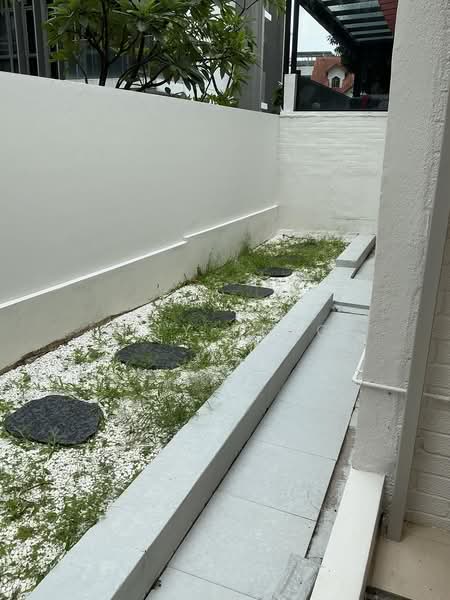Kovan road, Kovan road, 3 Bedrooms, 2,450 sqft, Terraced House For Rent, by Lily Heng, 500210016 - Exterior - PropertyGuru.com.sg