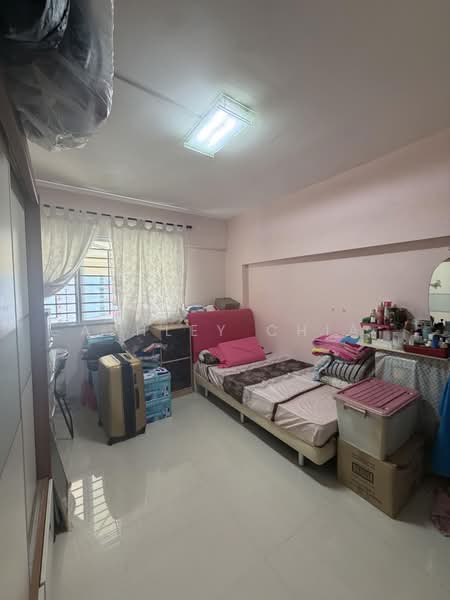 430 Jurong West Avenue 1, 430 Jurong West Avenue 1, 3 Bedrooms, 1,108 sqft, HDB Flat For Sale, by Ashley Chia, 500210018 - Bedroom - PropertyGuru.com.sg
