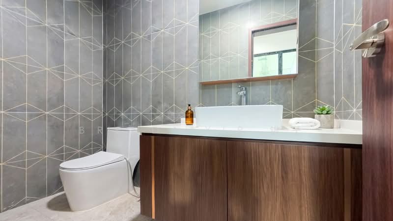 E9 Premium, 61 Woodlands Industrial Park E9, 6,990 sqft, Factory / Workshop (B2) For Sale, by Brenda Yip 银子, 500210022 - Bathroom - CommercialGuru.com.sg