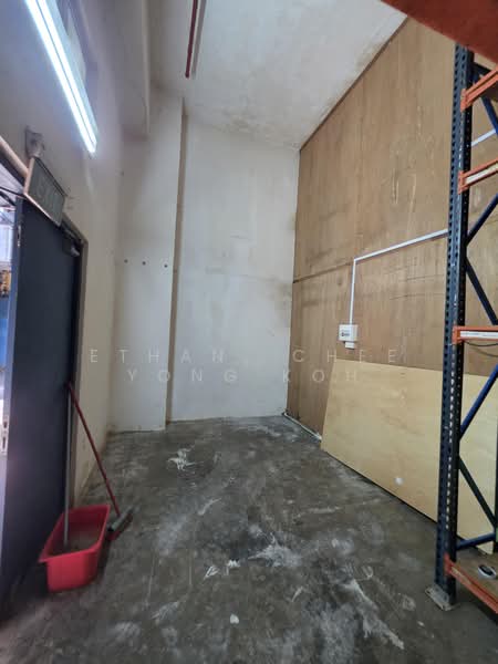 Entrepreneur Business Centre, 18 Kaki Bukit Road 3, 200 sqft, Factory / Workshop (B2) For Rent, by Ethan, Chee Yong Koh, 500210039 - Interior - CommercialGuru.com.sg