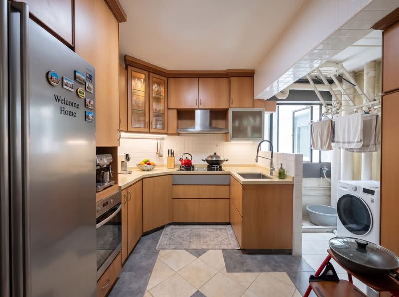 293 Bishan Street 22, 293 Bishan Street 22, 4 Bedrooms, 1,323 sqft, HDB Flat For Sale, by Lewis Tong, 500210053 - Kitchen - PropertyGuru.com.sg