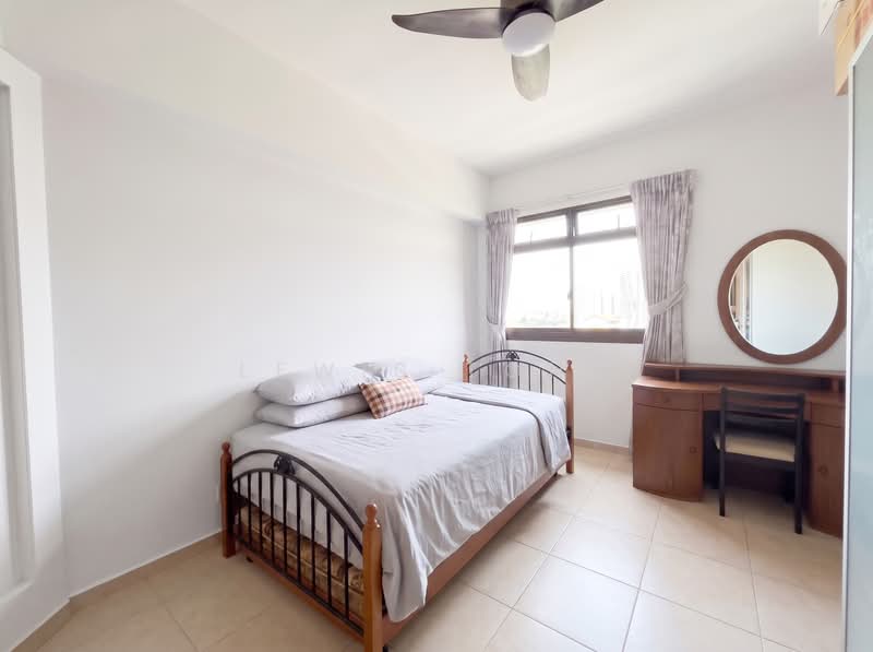 293 Bishan Street 22, 293 Bishan Street 22, 4 Bedrooms, 1,323 sqft, HDB Flat For Sale, by Lewis Tong, 500210053 - Bedroom 3 - PropertyGuru.com.sg
