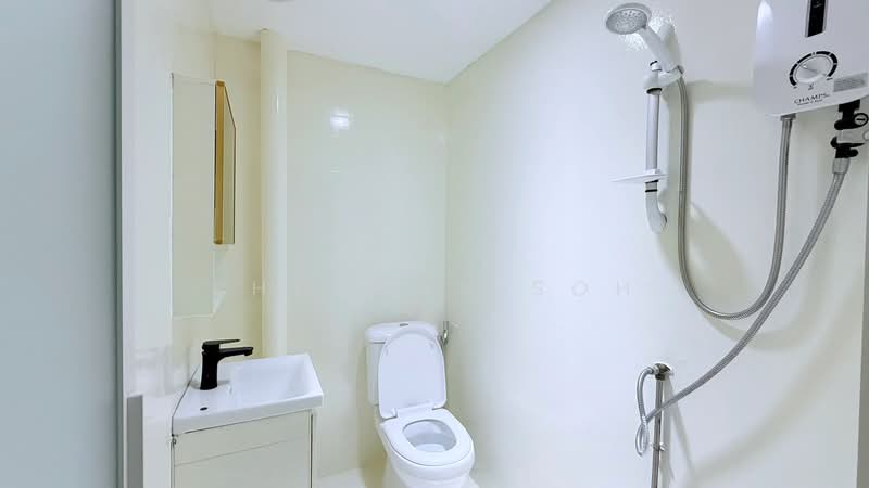 Eng Kong Terrace, , Room Rental, 150 sqft, Shophouse For Rent, by Sherman Soh, 500210083 - Bathroom - PropertyGuru.com.sg