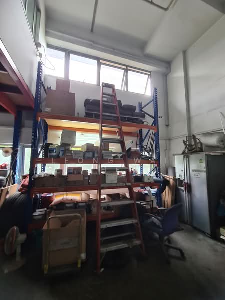 Pioneer Centre, 1 Soon Lee Street, 1,700 sqft, Factory / Workshop (B2) For Sale, by Leong Wai Chee, 500210102 - Interior - CommercialGuru.com.sg