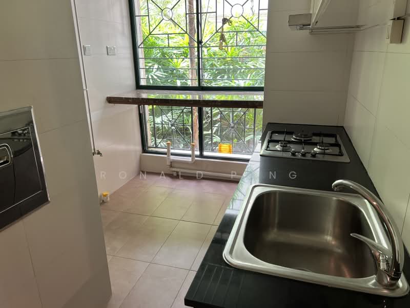 Pebble Bay, 136 Tanjong Rhu Road, 4 Bedrooms, 3,056 sqft, Condominium For Sale, by Ronald Pang, 500210113 - Kitchen - PropertyGuru.com.sg