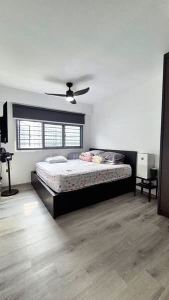 621B Tampines Street 61, 621B Tampines Street 61, 3 Bedrooms, 1,001 sqft, HDB Flat For Sale, by Ashraf Kumar, 500210116 - Master bedroom - PropertyGuru.com.sg