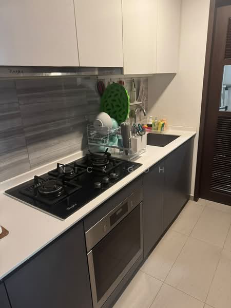 The Brownstone, 152 Canberra Drive, 3 Bedrooms, 915 sqft, Executive Condominium For Sale, by Nick Goh, 500210121 - Kitchen - PropertyGuru.com.sg