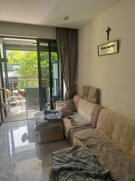 The Brownstone, 152 Canberra Drive, 3 Bedrooms, 915 sqft, Executive Condominium For Sale, by Nick Goh, 500210121 - Living Room - PropertyGuru.com.sg