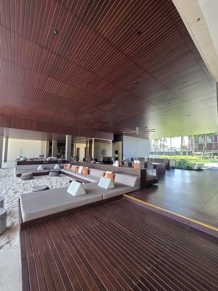 Seven Palms Sentosa Cove, 155 Cove Drive, 4 Bedrooms, 6,792 sqft, Condominium For Sale, by Danny Jeon, 500210122 - Living Room - PropertyGuru.com.sg