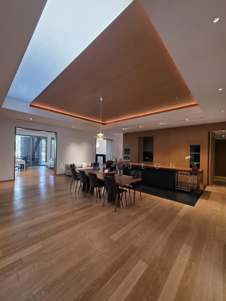 Seven Palms Sentosa Cove, 155 Cove Drive, 4 Bedrooms, 6,792 sqft, Condominium For Sale, by Danny Jeon, 500210122 - Dining Room - PropertyGuru.com.sg