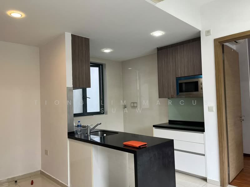 The Palette, 111 Pasir Ris Grove, 1 Bedroom, 495 sqft, Condominium For Sale, by Tiong Lim Marcus Suaw, 500210124 - Kitchen - PropertyGuru.com.sg