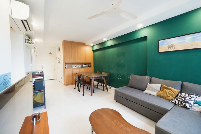 28D Dover Crescent, 28D Dover Crescent, 3 Bedrooms, 1,023 sqft, HDB Flat For Sale, by Michael Chen, 500210125 - Living Room - PropertyGuru.com.sg