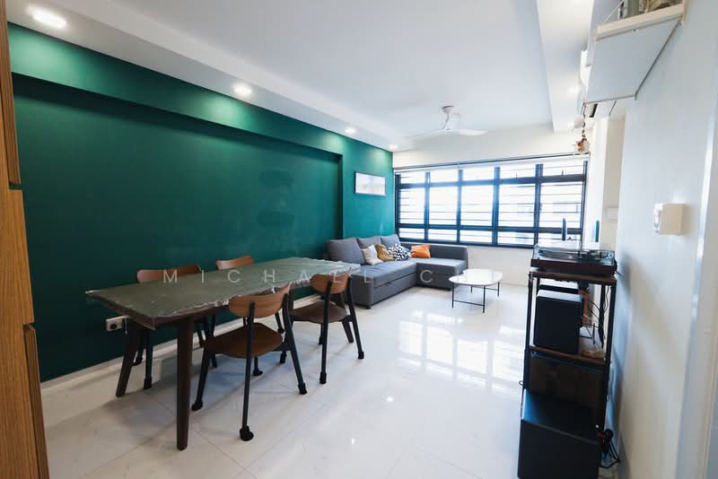 28D Dover Crescent, 28D Dover Crescent, 3 Bedrooms, 1,023 sqft, HDB Flat For Sale, by Michael Chen, 500210125 - Living Room - PropertyGuru.com.sg