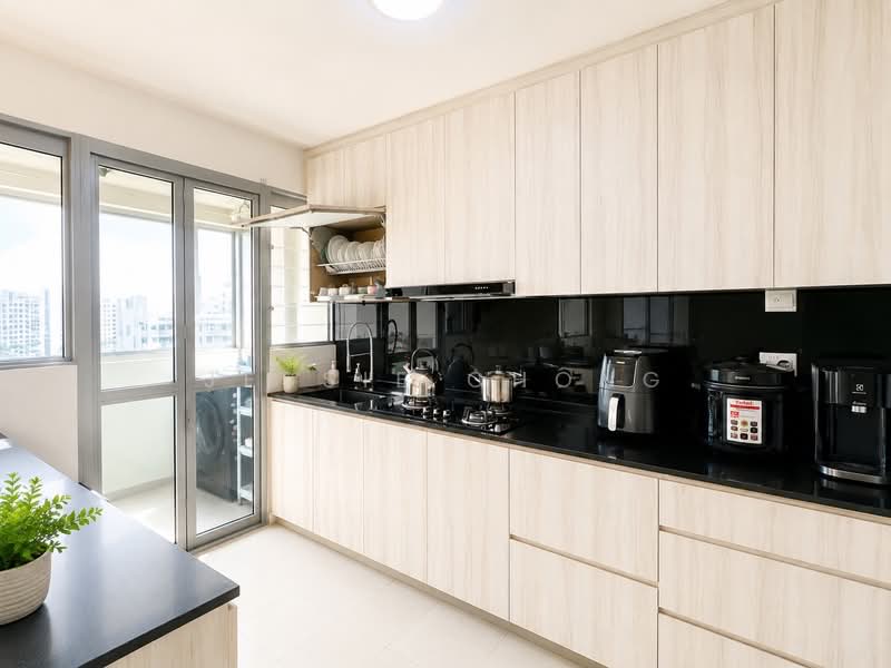 440D Bukit Batok West Avenue 8, 440D Bukit Batok West Avenue 8, 2 Bedrooms, 1,206 sqft, HDB Flat For Sale, by Jessie Chong, 500210130 - Kitchen - PropertyGuru.com.sg